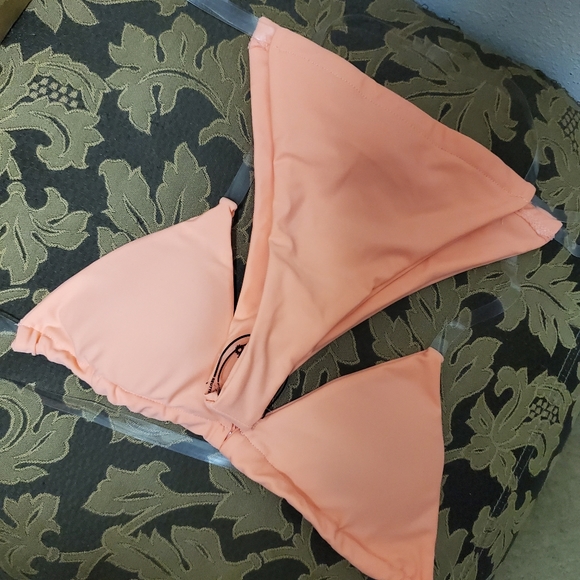 New bikini - Picture 6 of 13